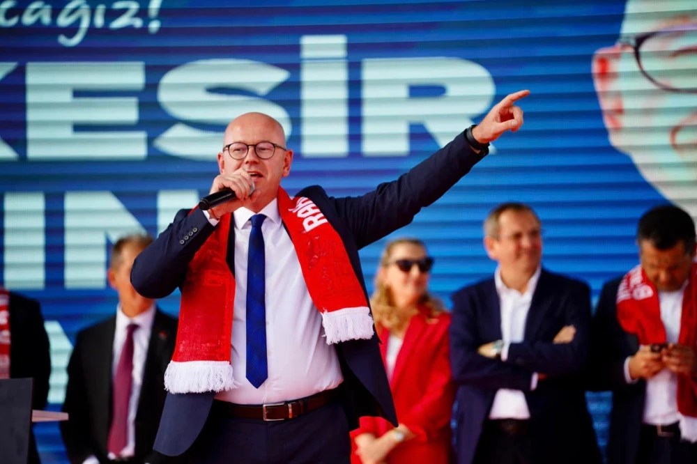 CHP Milletvekili Serkan Sarı: “AKP Kurulduğu Günden Bu Yana Terör Örgütleriyle Aynı Masada!”